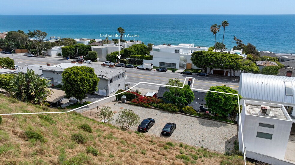 More Photos Of 22467 Pacific Coast Hwy, Malibu Freestanding For Sale