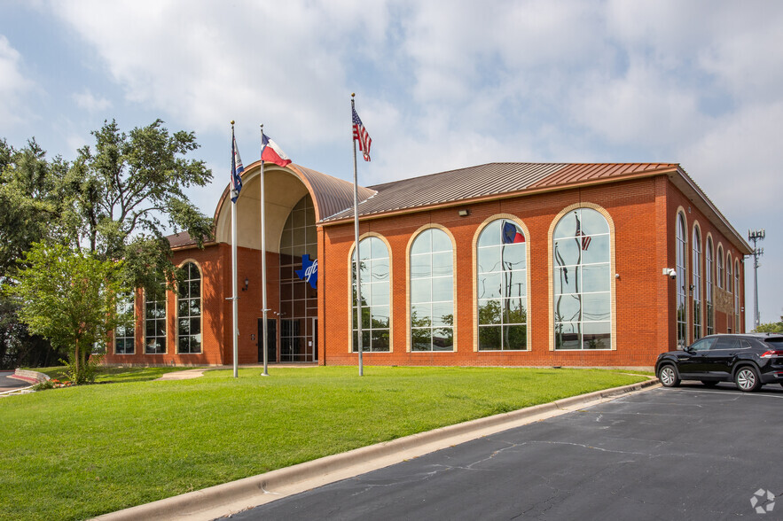 Primary Photo Of 912 Bastrop Hwy, Austin Office For Lease