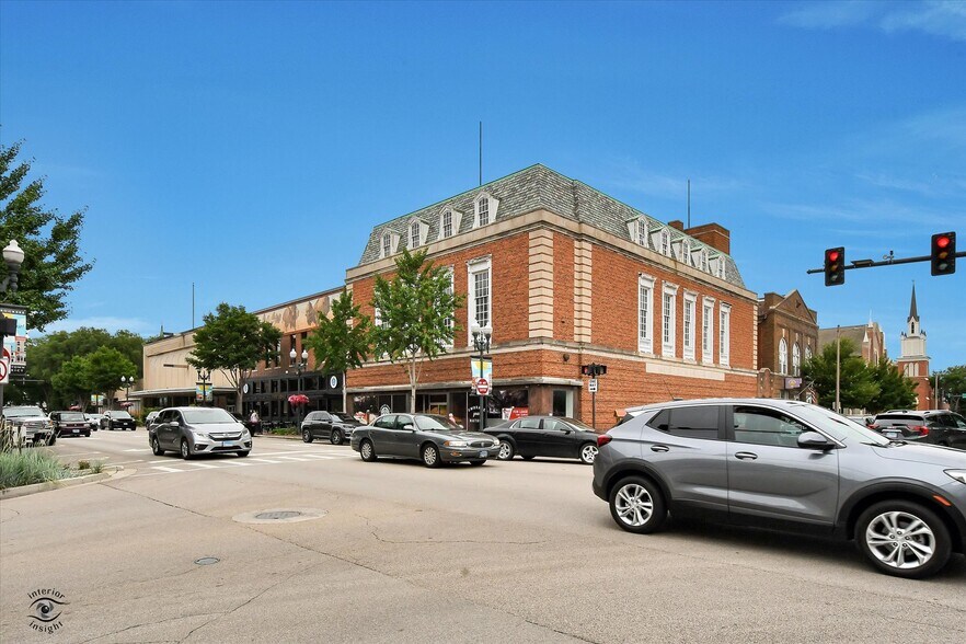 More Photos Of 800 La Salle St, Ottawa Office For Sale