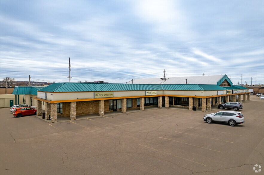 More Photos Of 1112-1320 NW 7th St, Rochester Unknown For Sale