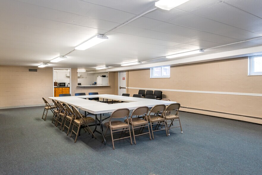 More Photos Of 4445 Wilmington Pike, Dayton Religious Facility For Sale