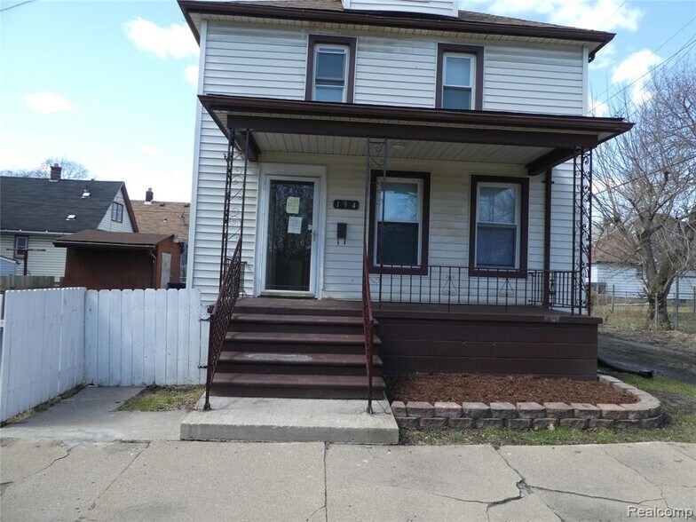 More Photos Of , River Rouge Unknown For Sale