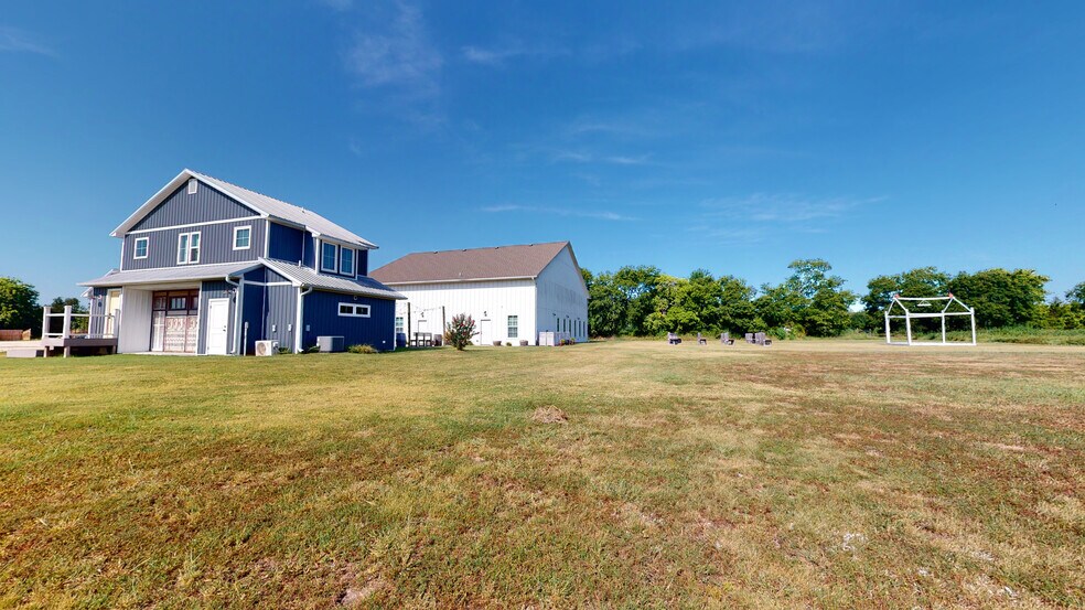 More Photos Of 16712 County Road 1580, Ada Sports And Entertainment For Sale