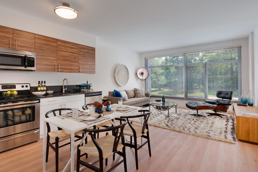 More Photos Of 5180 South Dakota Ave NE, Washington Unknown For Lease