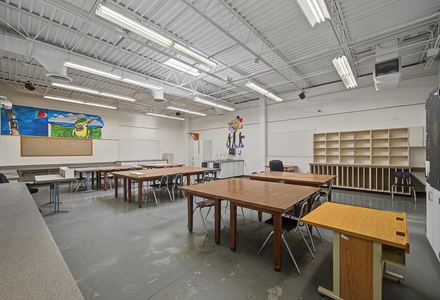 More Photos Of 1600 26th St, Monroe Schools For Sale