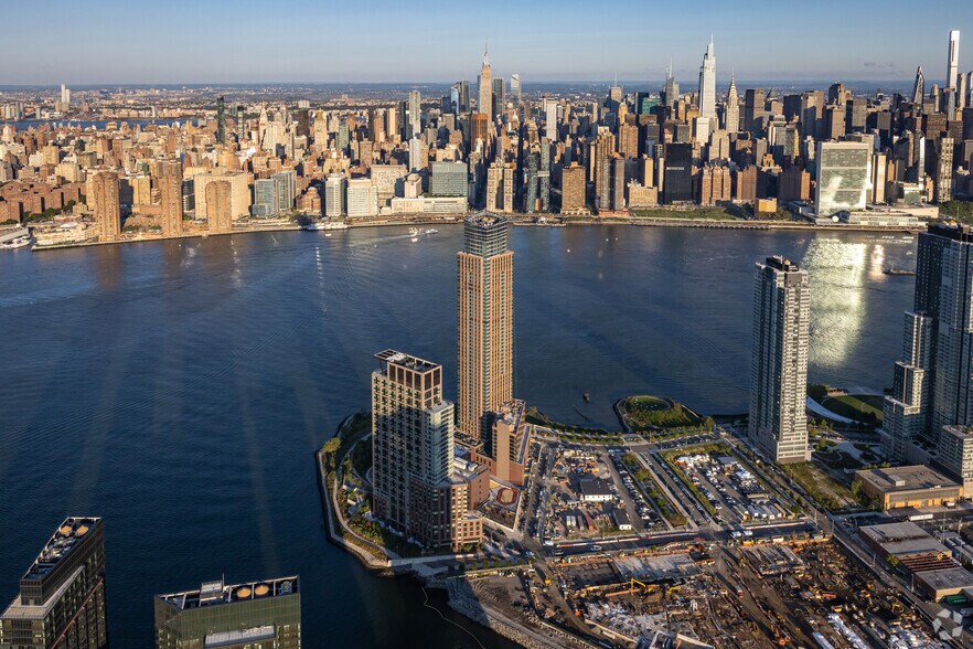 More Photos Of 1-15 57th Ave, Long Island City Apartments For Lease