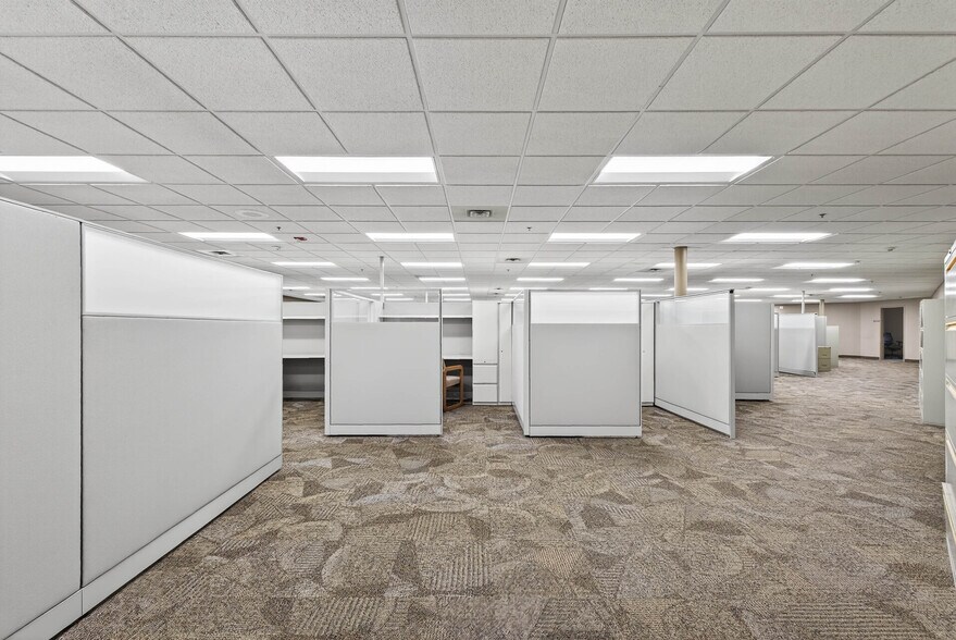 More Photos Of 601 2nd Ave S, Hopkins Office For Lease