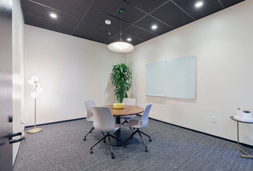 More Photos Of 677 King St, Charleston Coworking Space