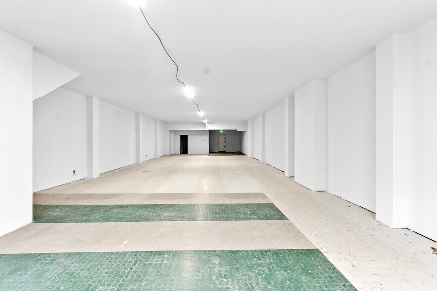 More Photos Of 4787-4797 Rue Sainte-Catherine E, Montréal Storefront Retail Residential For Lease