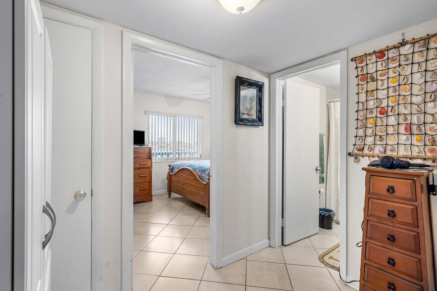 More Photos Of 628 Southwind Cir, North Palm Beach Apartments For Sale