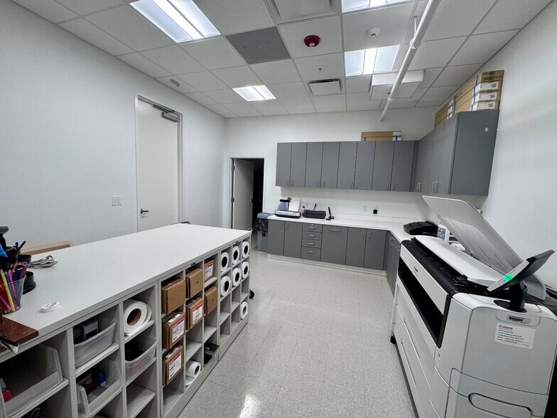 More Photos Of 111 S Kentucky Ave, Lakeland Office For Lease
