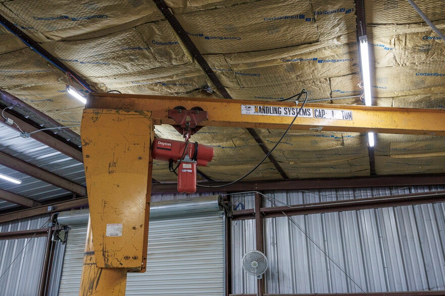 More Photos Of 15051 N Business 79 Hwy, Florence Service For Sale