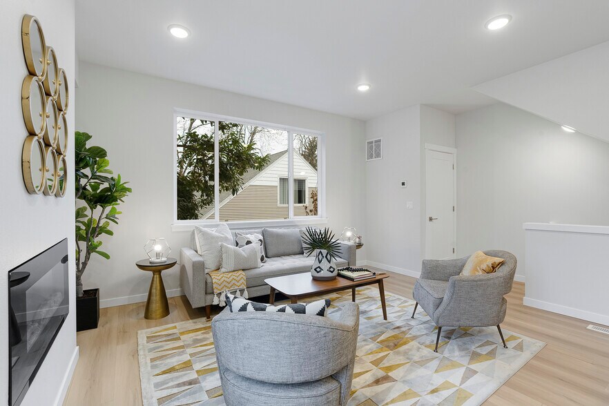 More Photos Of 15065 SE Division St, Portland Apartments For Sale