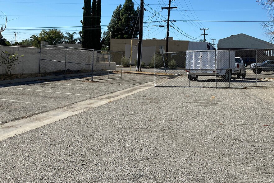 More Photos Of 463 W Foothill Blvd, Rialto Auto Repair For Sale