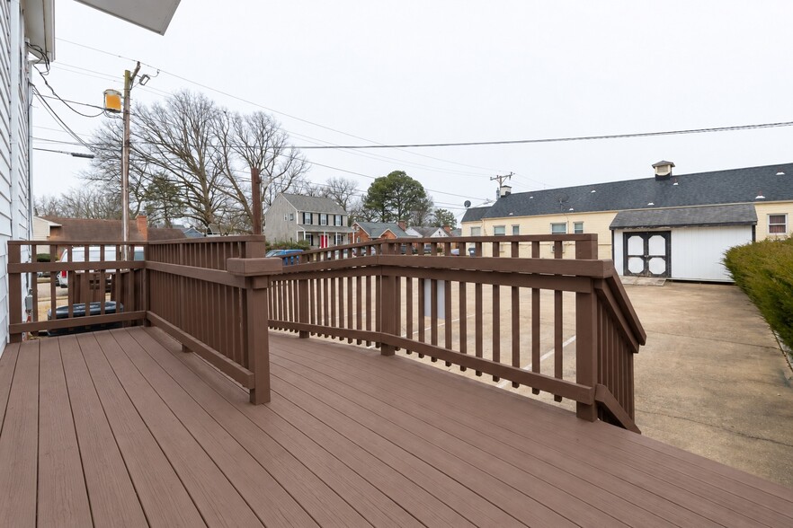 More Photos Of 1802 Augustine Ave, Fredericksburg Office Residential For Lease