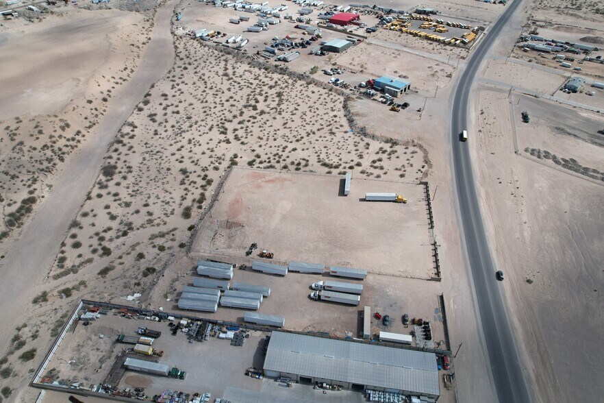 More Photos Of 2575 Darrington Rd, El Paso Land For Sale