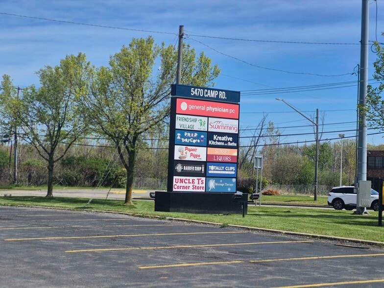 More Photos Of 5470 Camp Rd, Hamburg Convenience Store For Lease