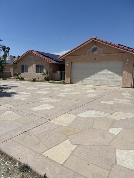 More Photos Of 1725 N Whitewater Club Dr, Palm Springs Assisted Living For Sale