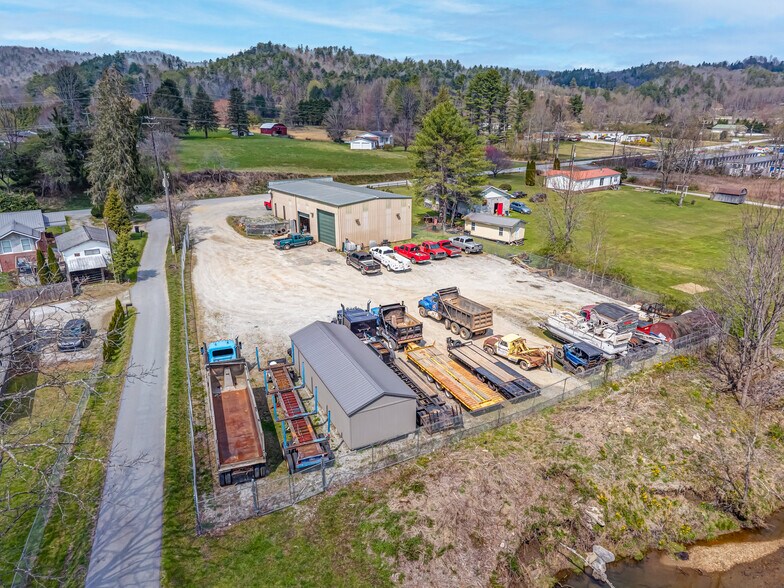 More Photos Of 535 Old Rosman hwy, Brevard Flex For Sale