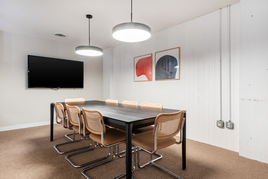 More Photos Of 45 W 67th St, New York Coworking Space