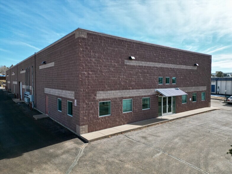 More Photos Of 1075 Ford St, Colorado Springs Warehouse For Lease