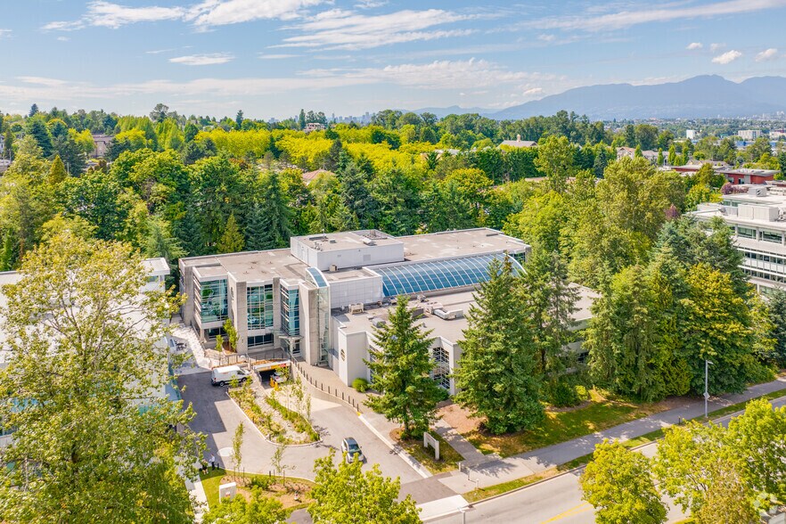 More Photos Of 3577 Gilmore Way, Burnaby Office For Lease
