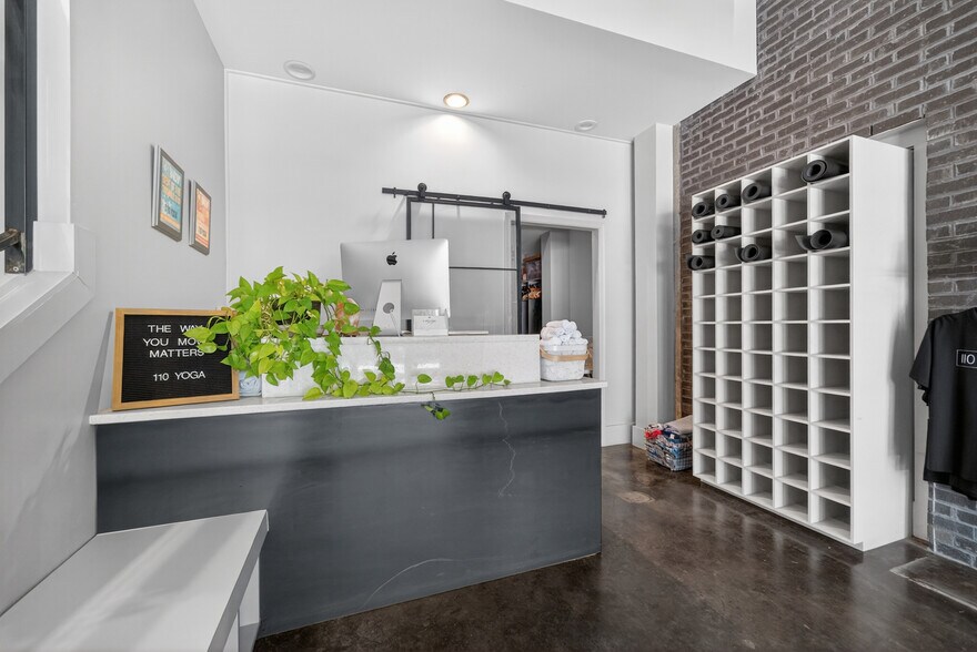 More Photos Of 444 S Blount St, Raleigh Apartments For Sale