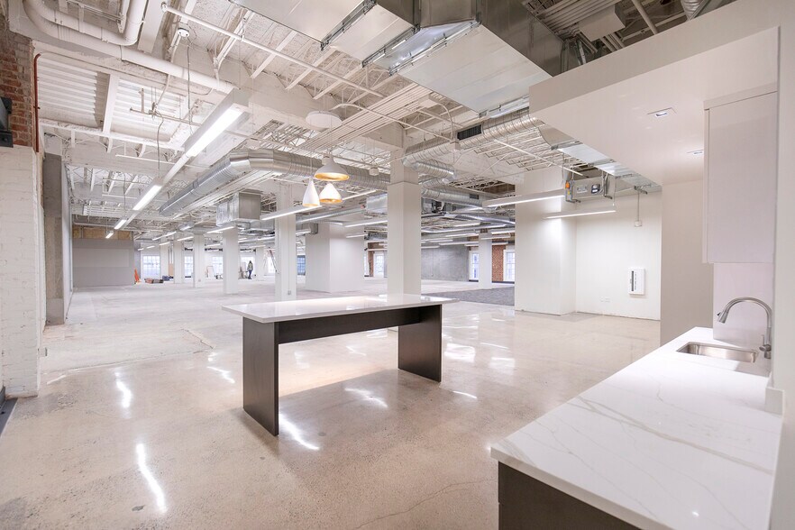 More Photos Of 830 K St, Sacramento Office For Lease