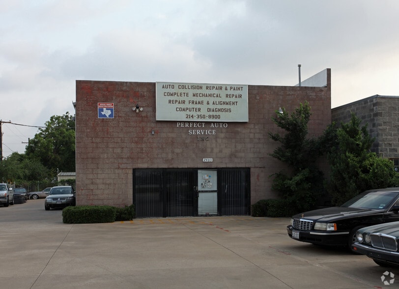 Primary Photo Of 2403 Community Dr, Dallas Auto Repair For Sale