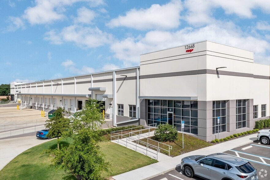 Primary Photo Of 12668 Hancock Rd, Clermont Warehouse For Lease