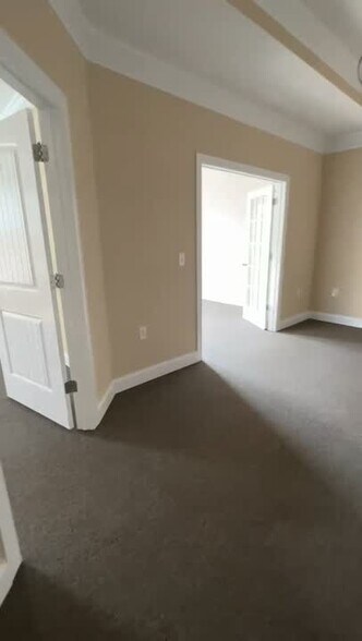 More Photos Of 2487 Cedarcrest Rd, Acworth Unknown For Lease