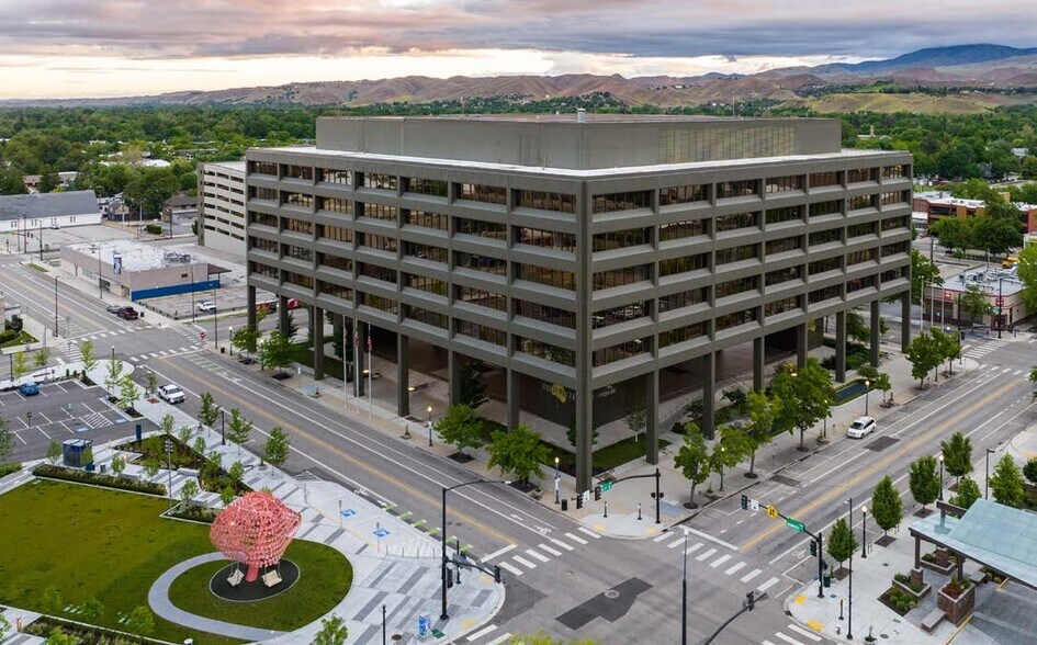More Photos Of 1111 W Jefferson St, Boise Office For Lease