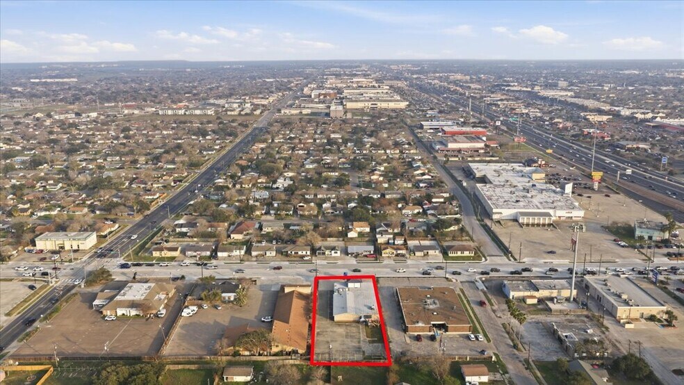 More Photos Of 4929 Everhart Rd, Corpus Christi Freestanding For Sale