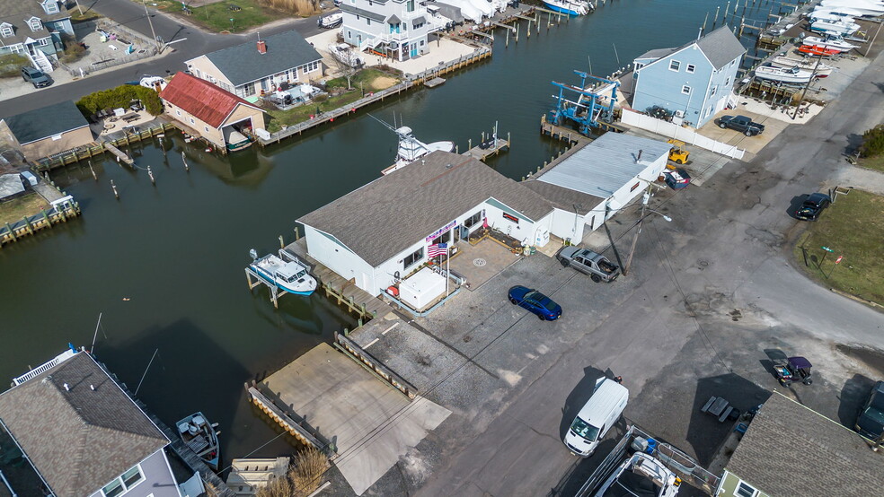 More Photos Of 101 Baltic Ave, Waretown Marina For Sale