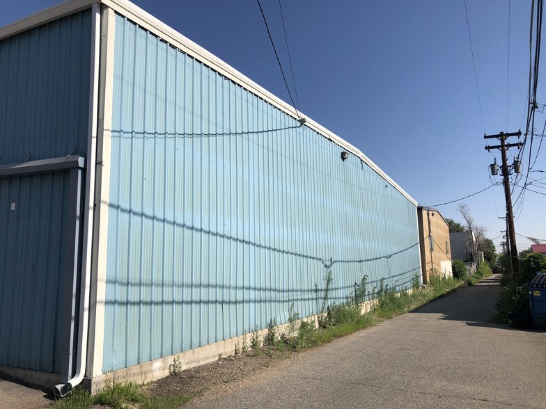 More Photos Of 1270-1298 S Kalamath St, Denver Warehouse For Lease
