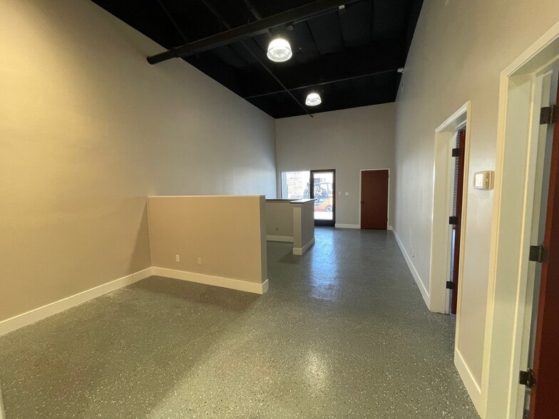 More Photos Of 194 Camino Oruga, Napa Warehouse For Sale