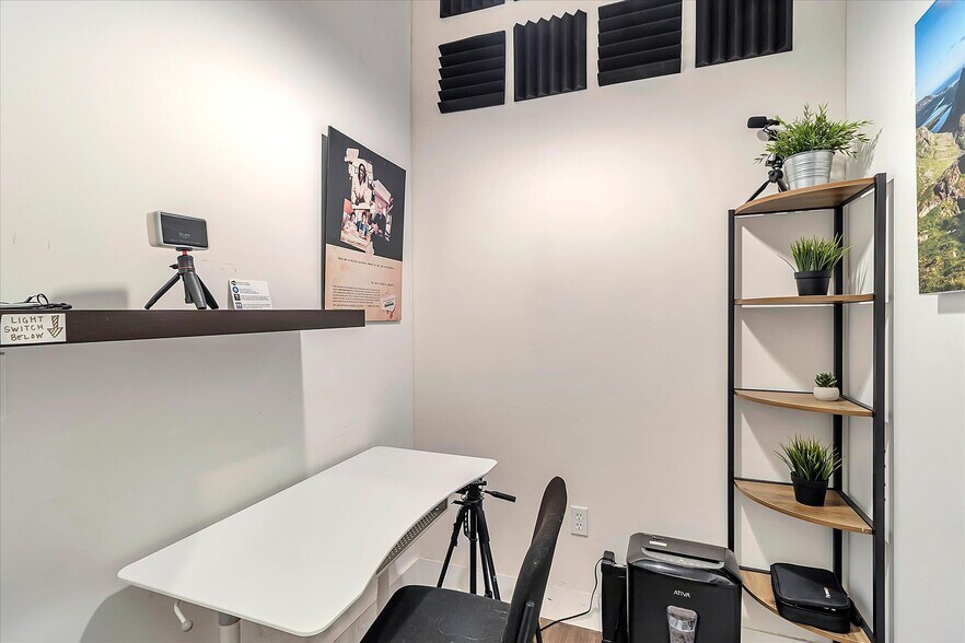 More Photos Of 260 Main St, Redwood City Loft Creative Space For Sale