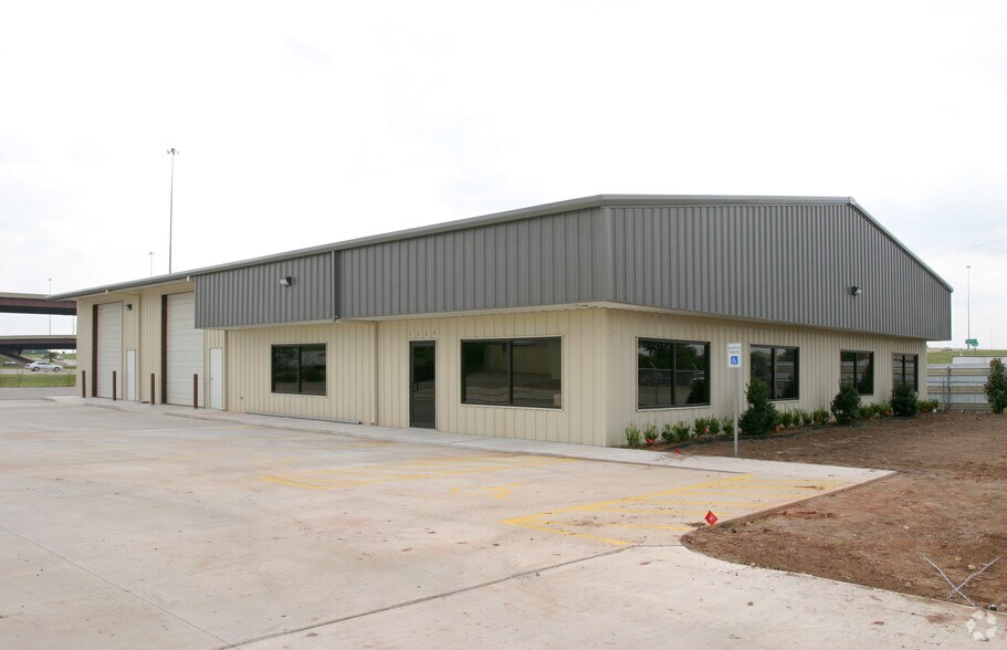 More Photos Of 1120 E Reno Ave, Oklahoma City Warehouse For Lease