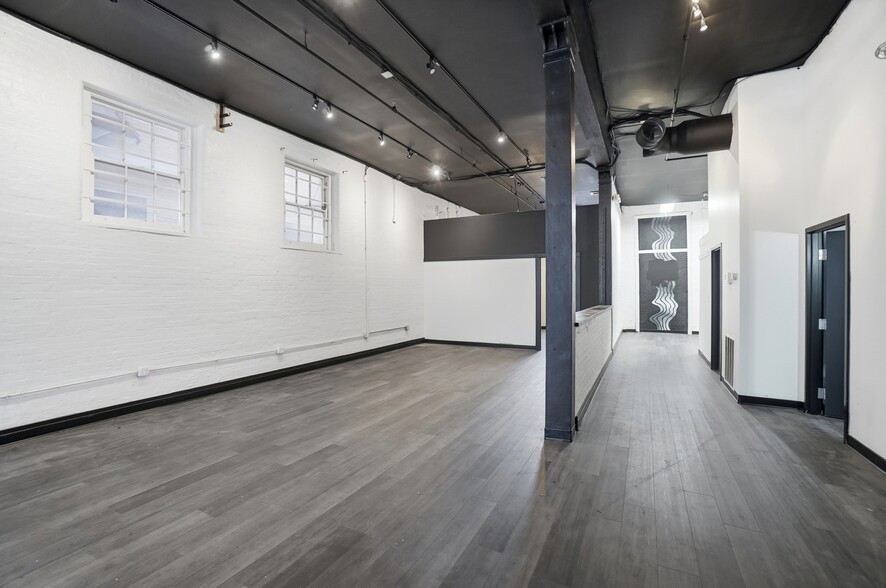 More Photos Of 1008 Race St, Cincinnati Office Residential For Lease