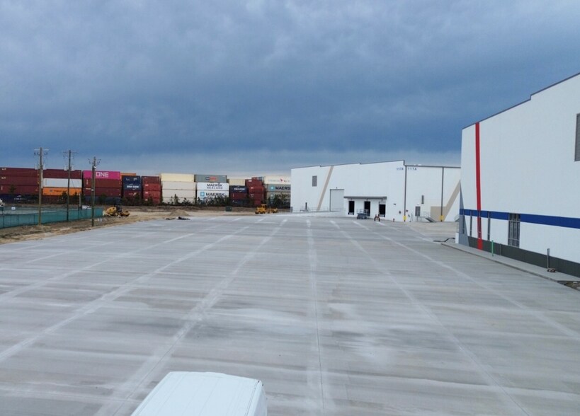 More Photos Of 115 Parkway Dr, Rincon Unknown For Lease