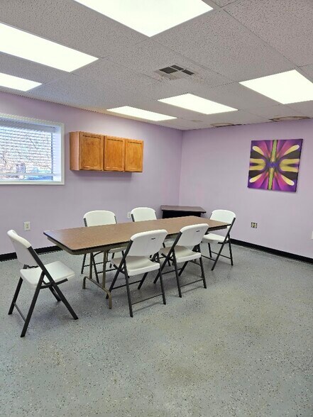 More Photos Of 111 E 5th St, Mound Valley Industrial For Sale