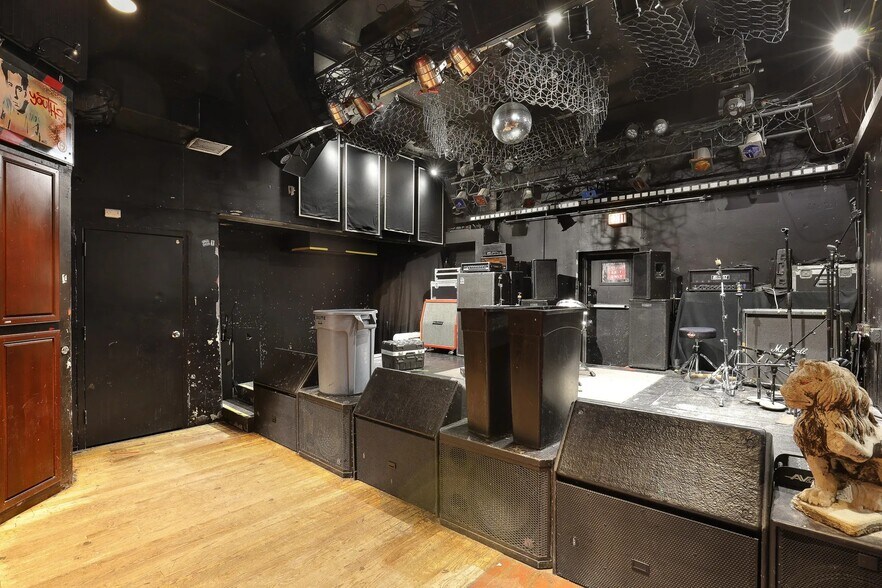 More Photos Of 1665 W Fullerton Ave, Chicago Land For Sale