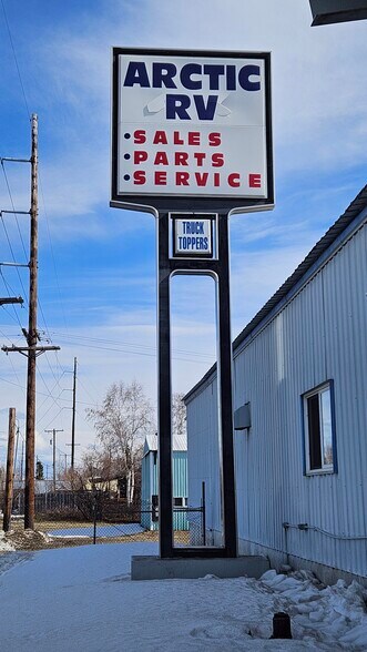 More Photos Of 3013 Pegar Road, Fairbanks Auto Repair For Sale