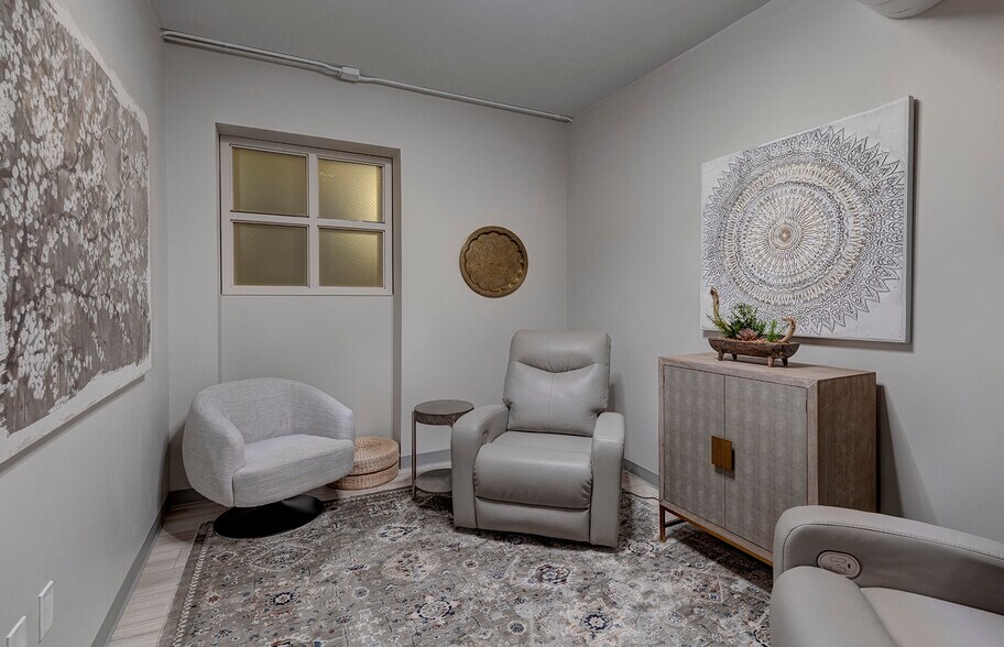 More Photos Of 1440 Blake St, Denver Office For Sale