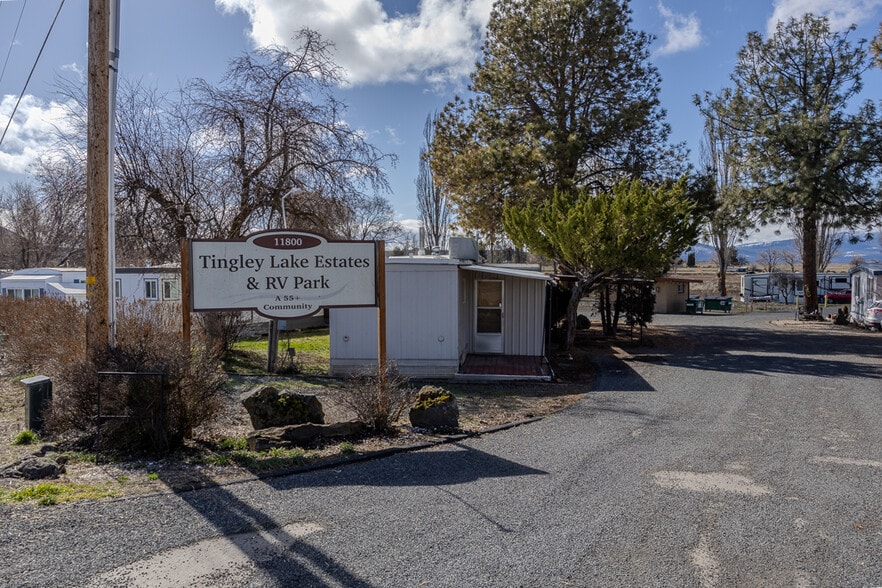 Primary Photo Of 11800 Tingley Ln, Klamath Falls Manufactured Housing Mobile Home Park For Sale