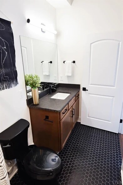 More Photos Of 121 Northwynd Cir, Lynchburg Apartments For Sale