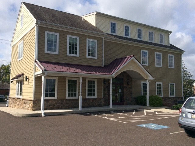 Primary Photo Of 179 N Main St, Dublin Medical For Lease