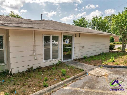 More Photos Of 512 Sumter St, Montezuma Medical For Sale