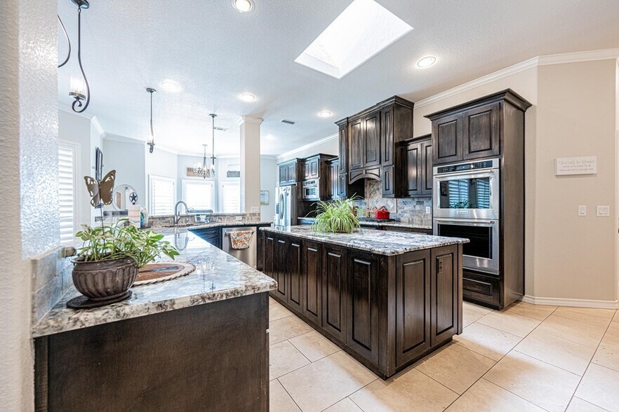 More Photos Of 4012 E County Road 63, Midland Specialty For Sale