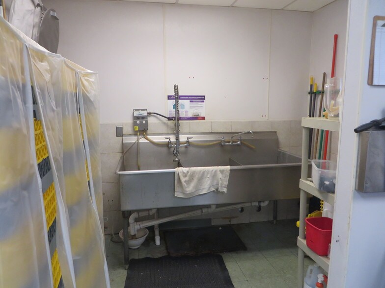 More Photos Of 30 S Doughty Ave, Somerville Apartments For Lease